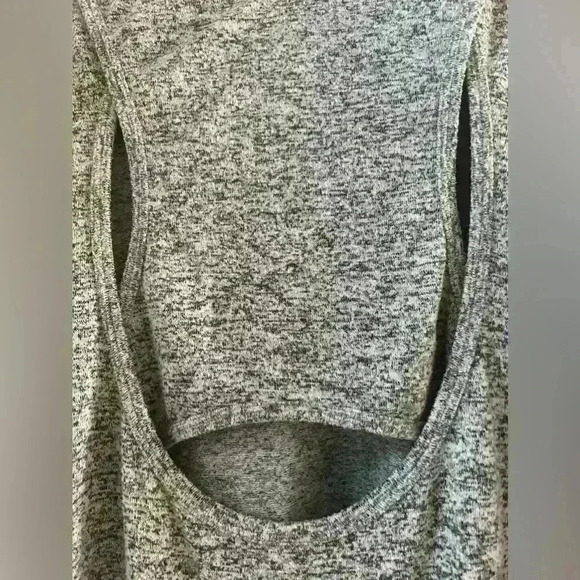 Athleta Women's Heather Gray Cutout Racerback Hoodie Sweatshirt Size M - Picture 8 of 12